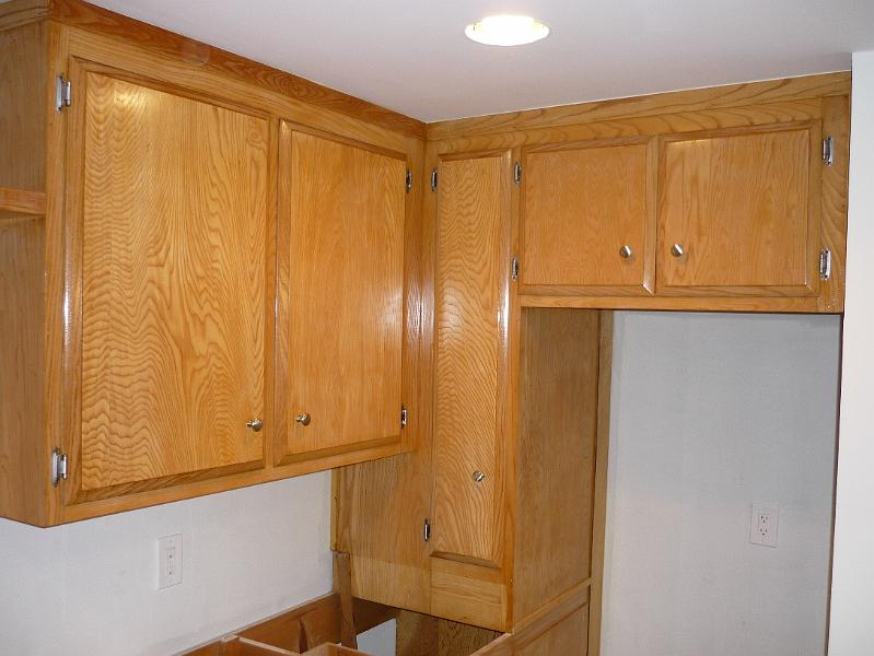 P1010104.JPG - The cabinets have a new shine